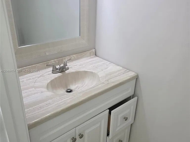 4730 Lago Vista Dr — Photo 8