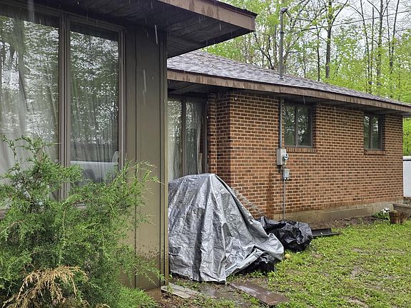 4th image of 3775 Wolfe Rd