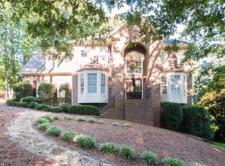 2550 Grassview Dr, Milton, GA 30004