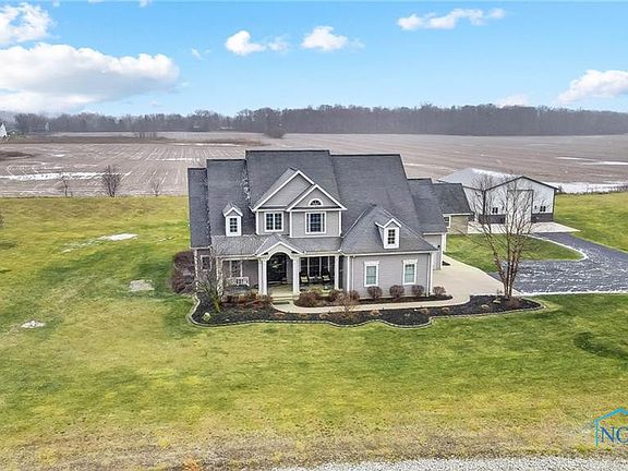 2nd image of 12500 Cedar Lk