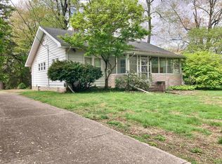 1007 Old Wheatland Rd, Vincennes, IN 47591
