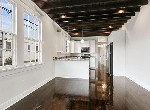 3rd image of 2753 Saint Philip St