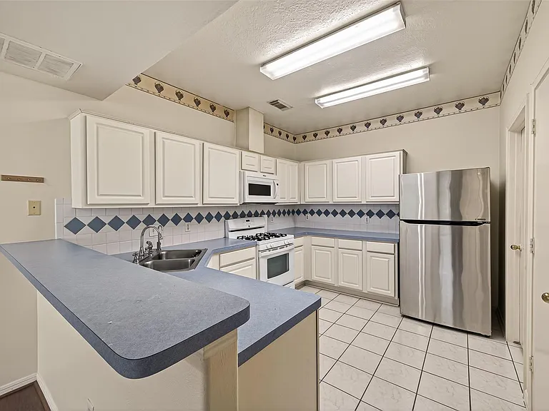 15903 Timber Chase Dr — Photo 18