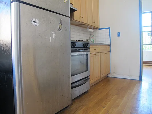 Rented by Brooklyn Group | media 7