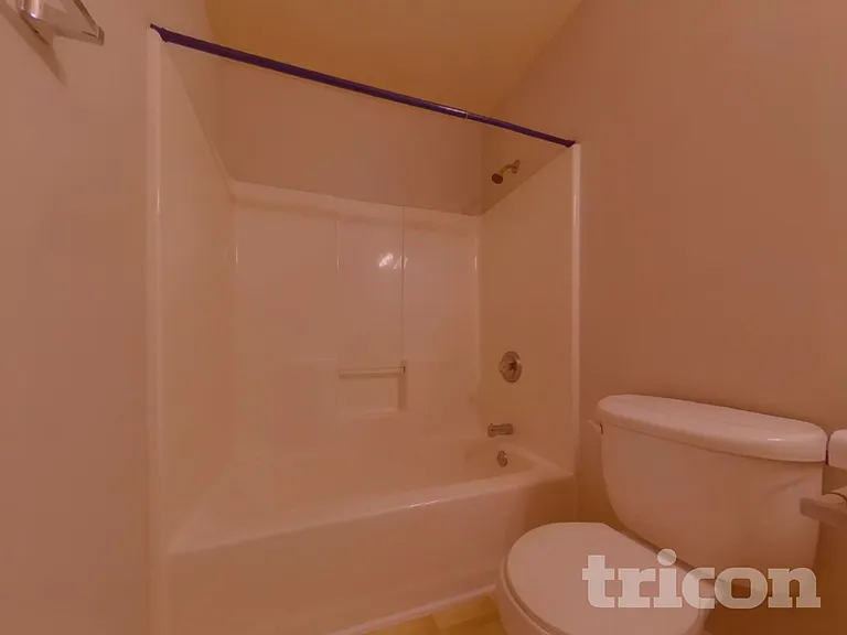 3020 Lake Park Ct — Photo 16