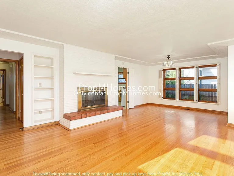 4111 SE Cooper St — Photo 4