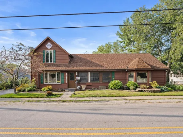 420 E Main St, Lowell, IN 46356