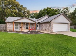 13 Wilder Pl, Hooks, TX 75561