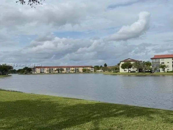 12901 SW 15th Ct APT 209V, Pembroke Pines, FL 33027