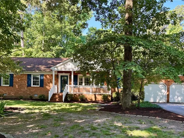612 Old Dominion Rd, Yorktown, VA 23692
