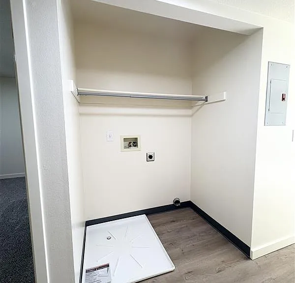 Country Crossing Apartments — Photo 19