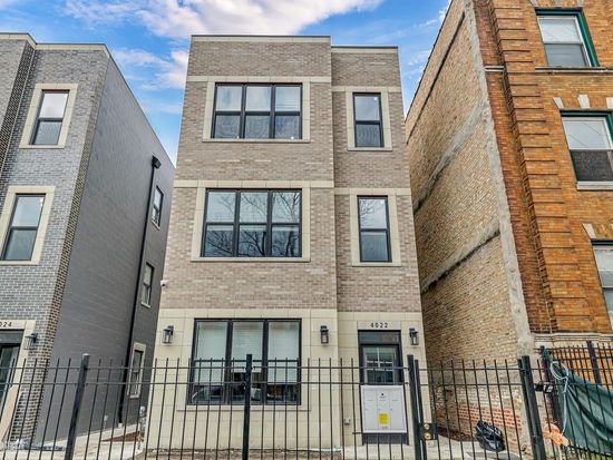 4024 S Calumet Ave, Chicago, IL 60653