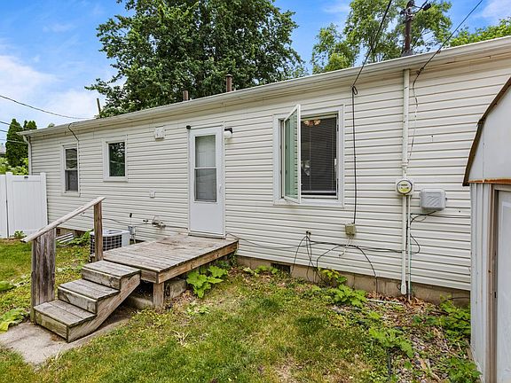 5th image of 1303 Eastern Dr