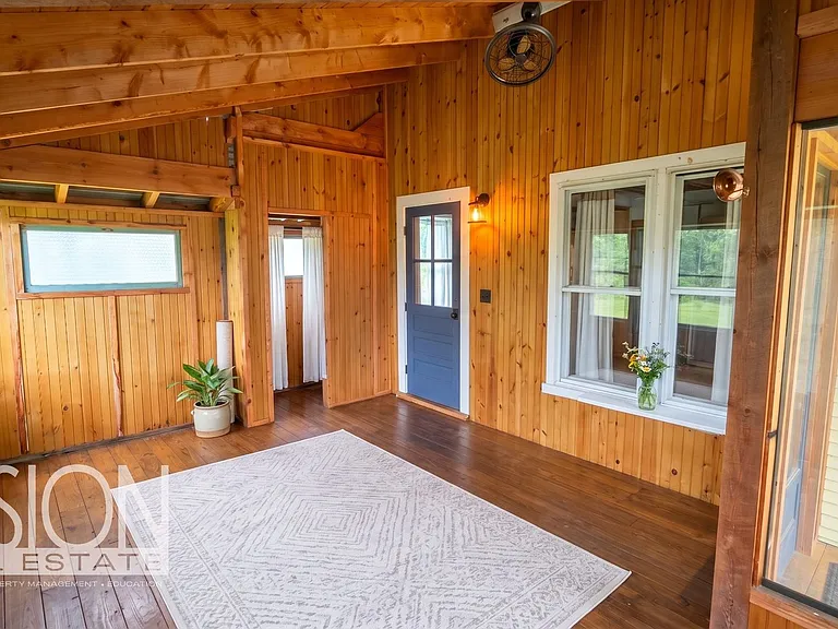928 Mount Philo Rd — Photo 20