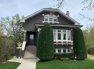 3247 Prairie Ave, Brookfield, IL 60513