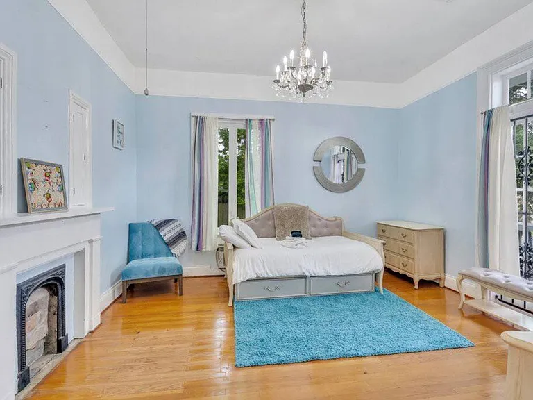 3314 Carondelet St #A — Photo 8