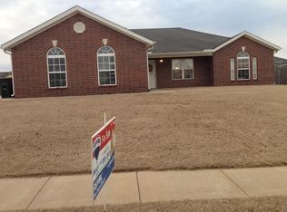 1210 Maplewood Dr, Centerton, AR 72719