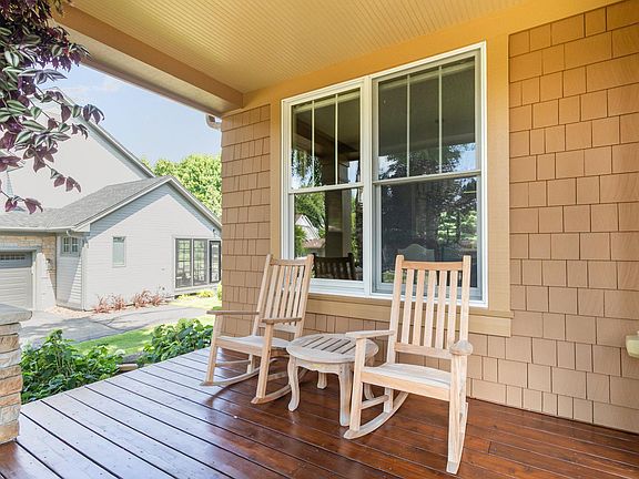 5th image of 1520 Bridgewater Rd