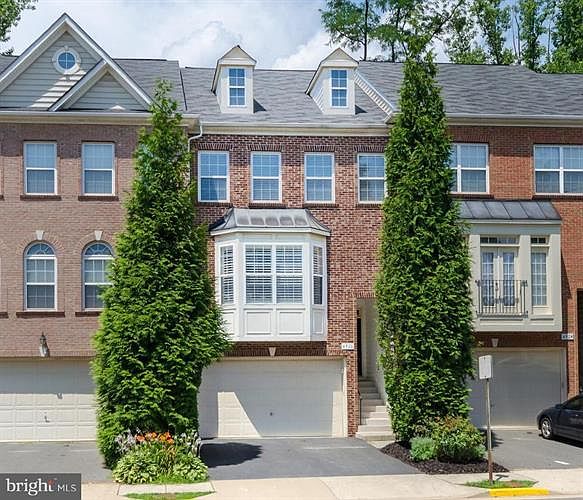 1st image of 4526 English Holly Dr