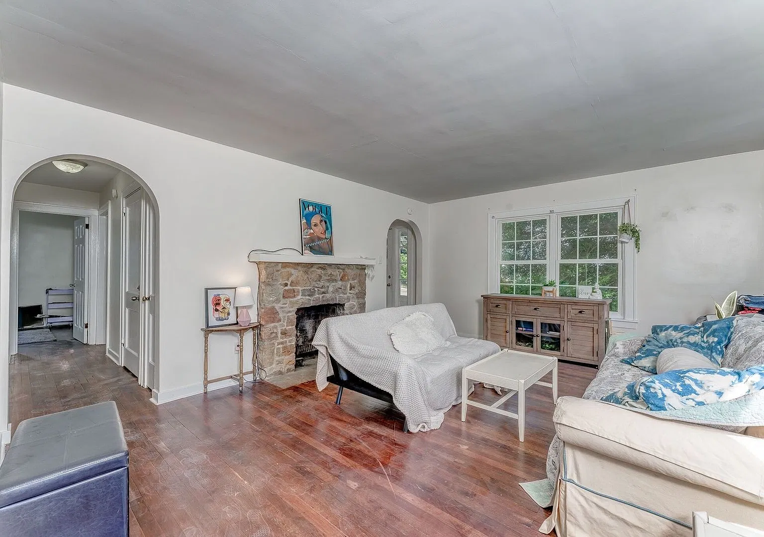 913 Garrison Avenue — Photo 4