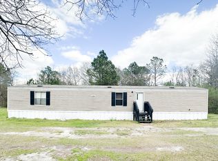 942 Lee County Line Rd, Broadway, NC 27505