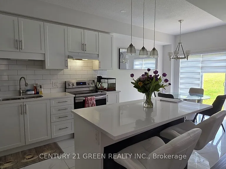 3010 Doyle Dr — Photo 7