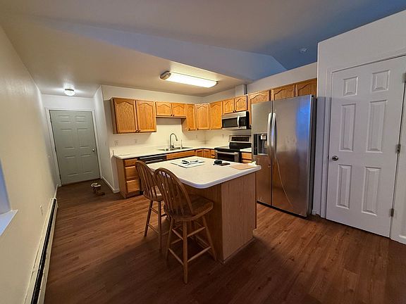4th image of 2390 Staley Ave