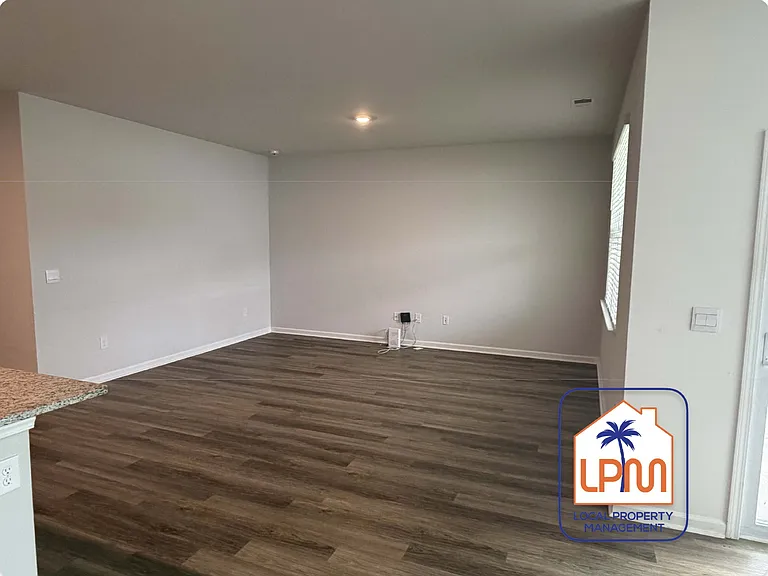 620 Respite St — Photo 16