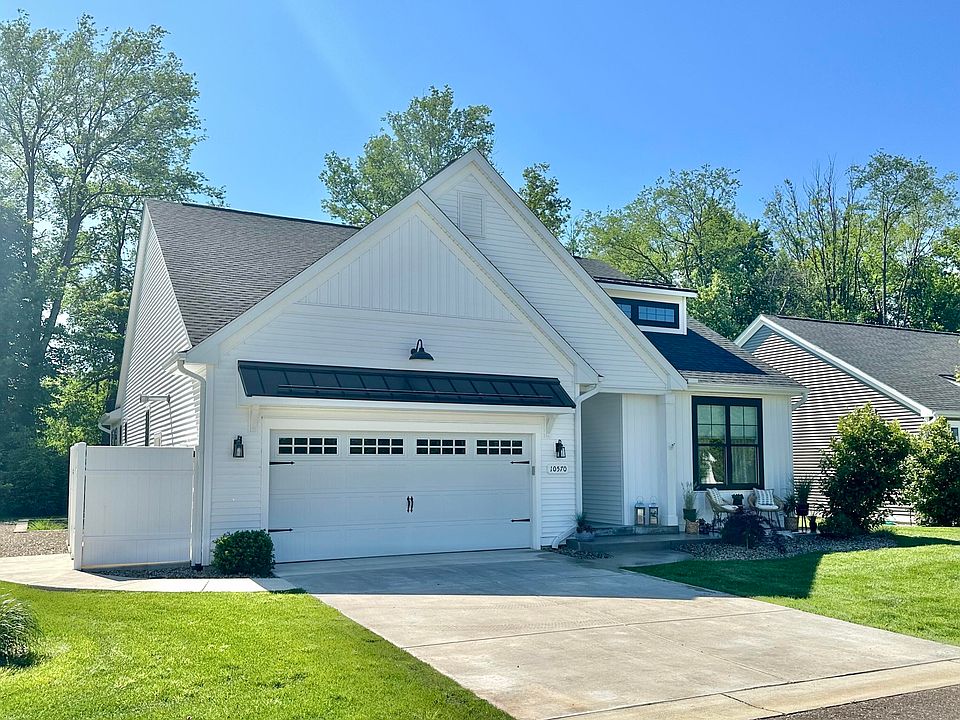 1st image of 10570 Gracie Ln
