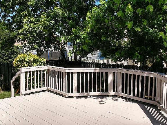 Lots of room to entertain