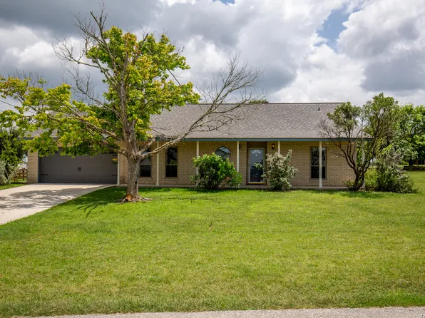 182 GLENVALLEY CIR, Bandera, TX 78003