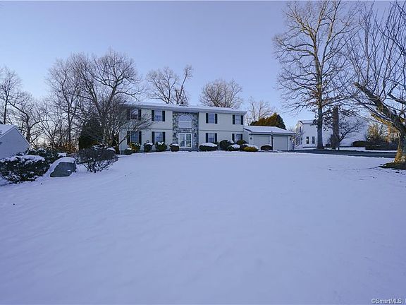 2nd image of 26 Krawski Dr