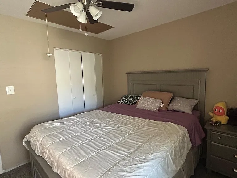 7804 Harrowgate Cir #D — Photo 17
