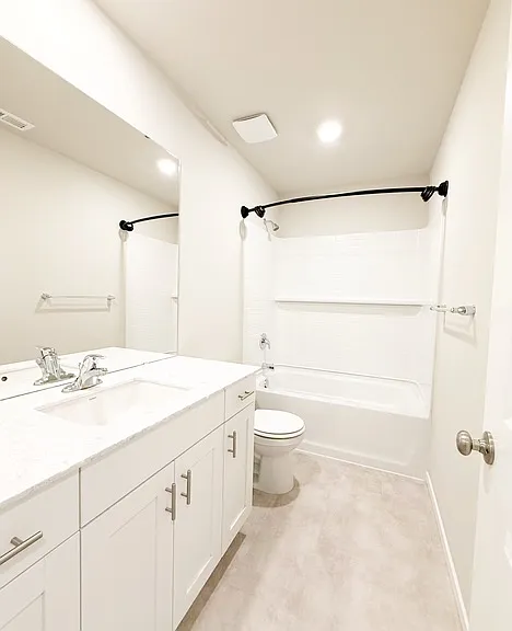 1561 SW Fielder Pl — Photo 17