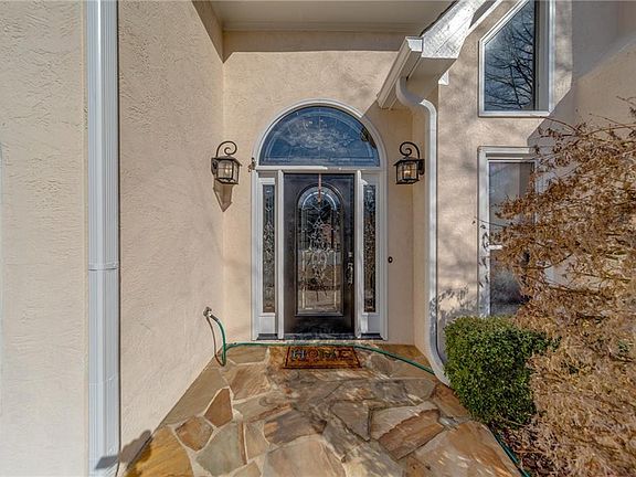 3rd image of 4761 Netherstone Ct NE