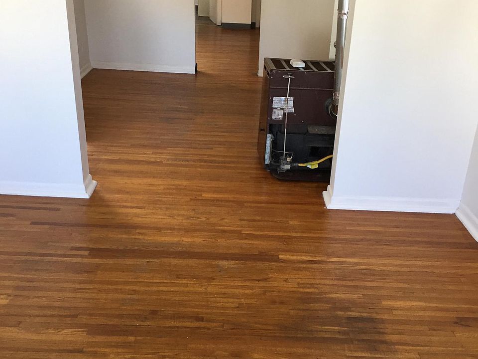 2nd image of 13 Lester St