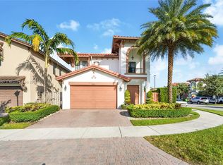 Grand Bay North, Doral, FL 33178