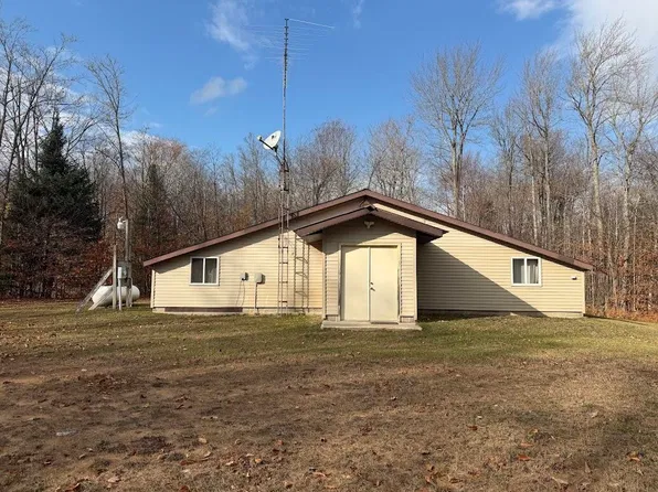 15214 County Road 505, Newberry, MI 49868