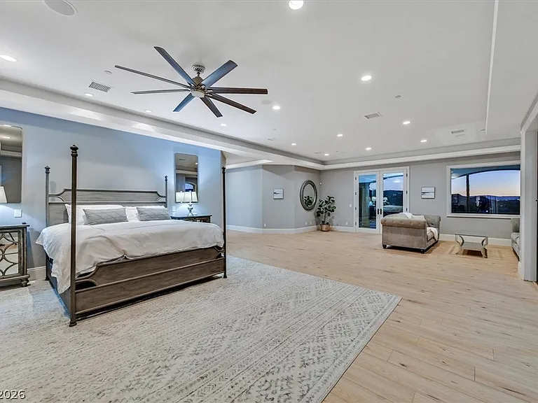 8 Rue Mediterra Dr — Photo 37