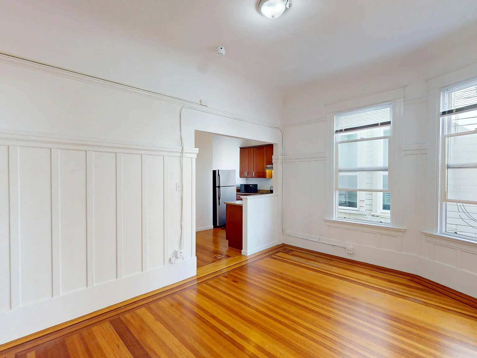 Charming Top Floor 1BR in Nob Hill | Pet Friendly — Photo 4