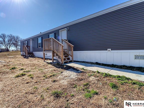 2nd image of 639 W Fairfield St Lot 283