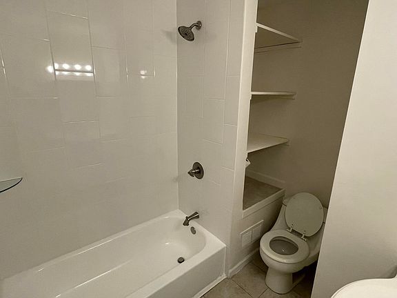 4th image of 668 Mimosa Ct