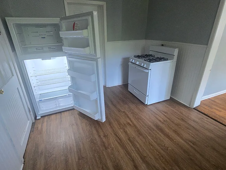 468 Shonnard St #1 — Photo 4