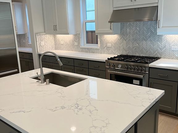 kitchen pic 2 molina_04102023