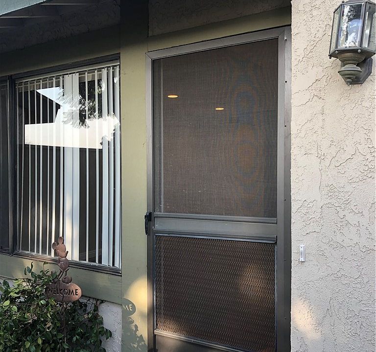 1st image of 3812 Mahogany St