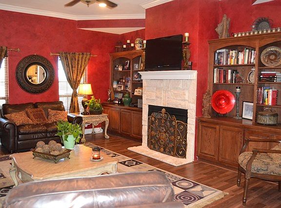 3rd image of 6 Southridge Dr