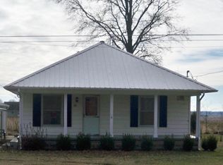 80 Church St, Raleigh, IL 62977