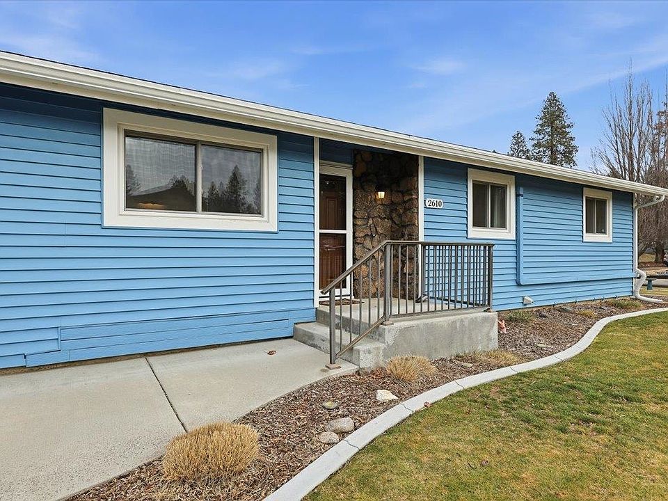 1st image of 2610 S Timberlane Dr