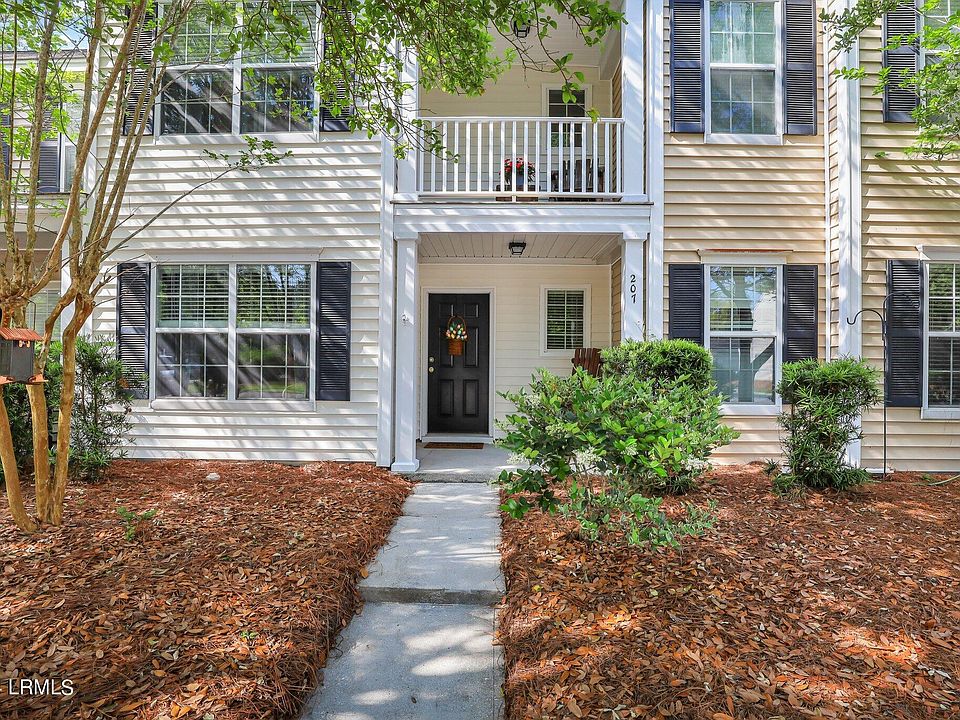 1st image of 207 Dillard Mill Drive