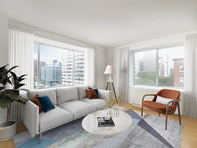 101 E 10th St #3D — Photo 3